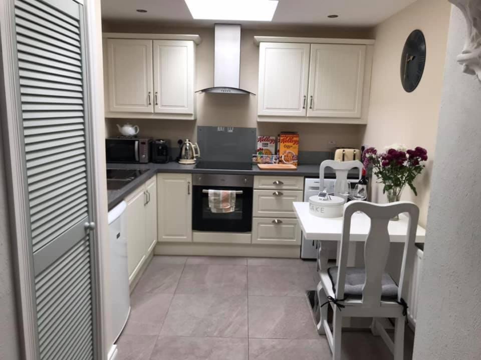 Arthur Street Guest Cottage No16 Hillsborough Luaran gambar